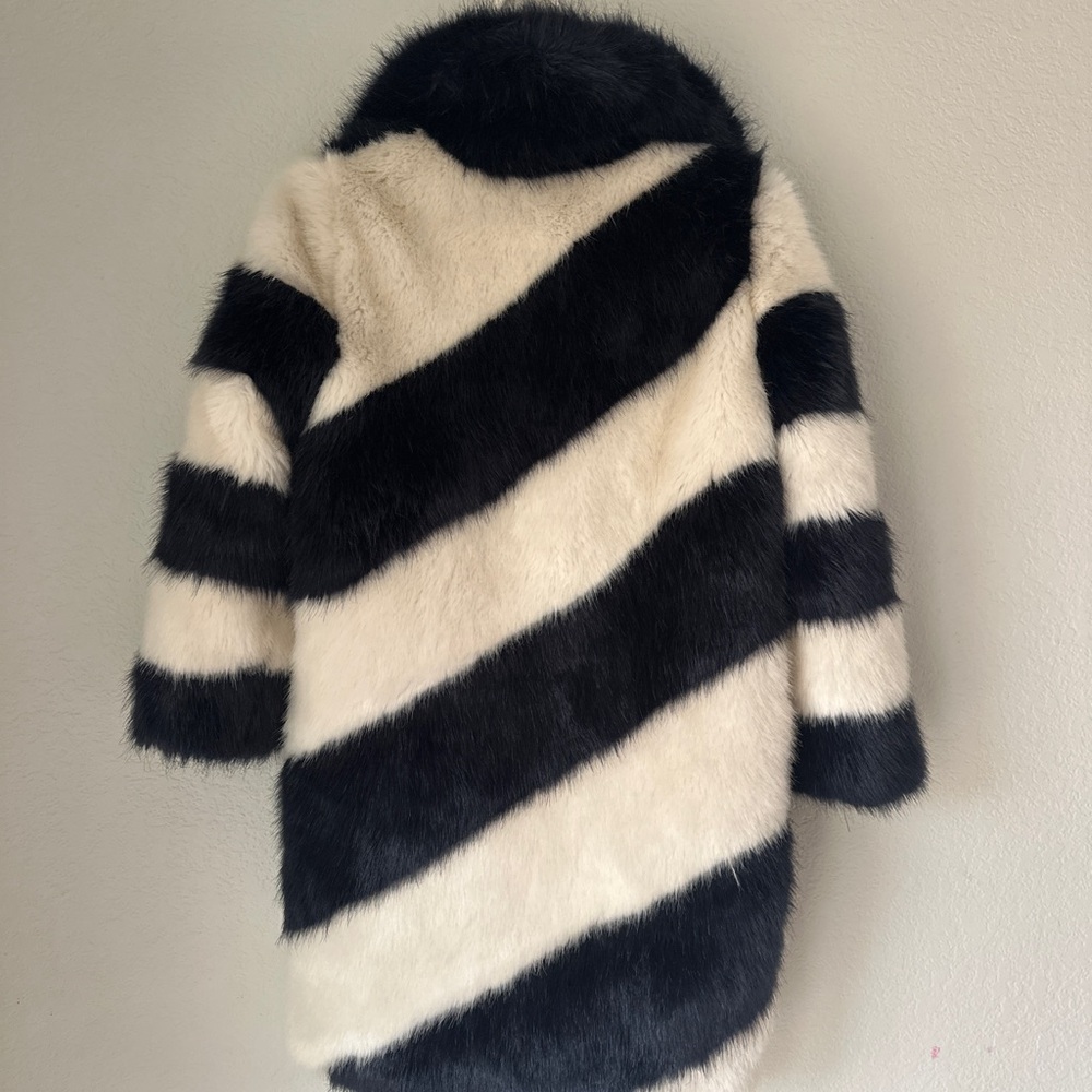 ⭐️ J.Crew x NET-A-PORTER ⭐️ Geo Striped Faux Fur Coat XXS Net-a-Porter - Picture 4 of 9